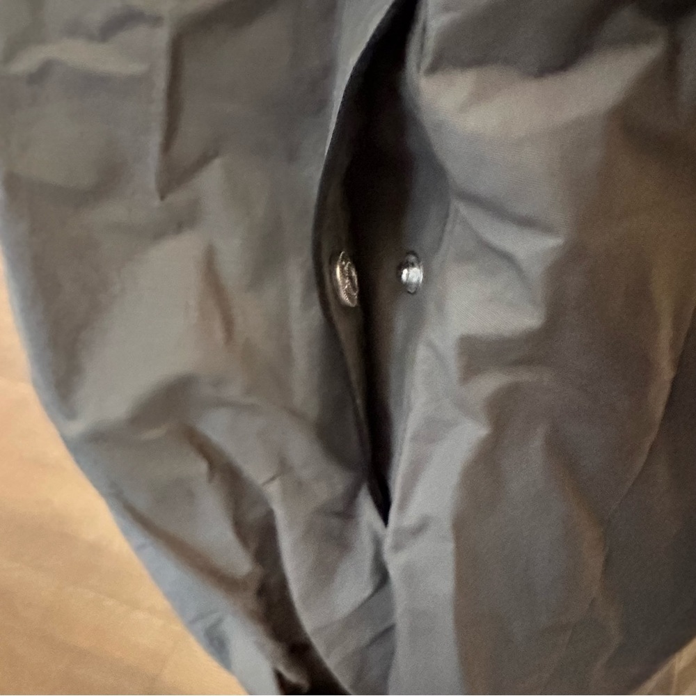 Mondetta black/olive gray rain jacket small - Picture 4 of 11